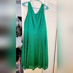 Emerald green lace dress!